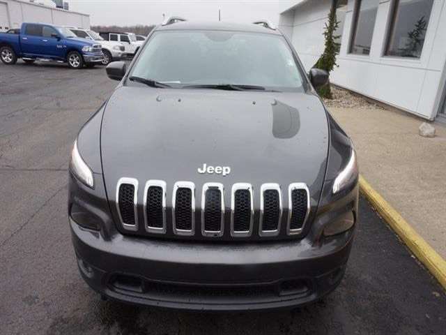 2017 Jeep Cherokee Latitude 4dr SUV